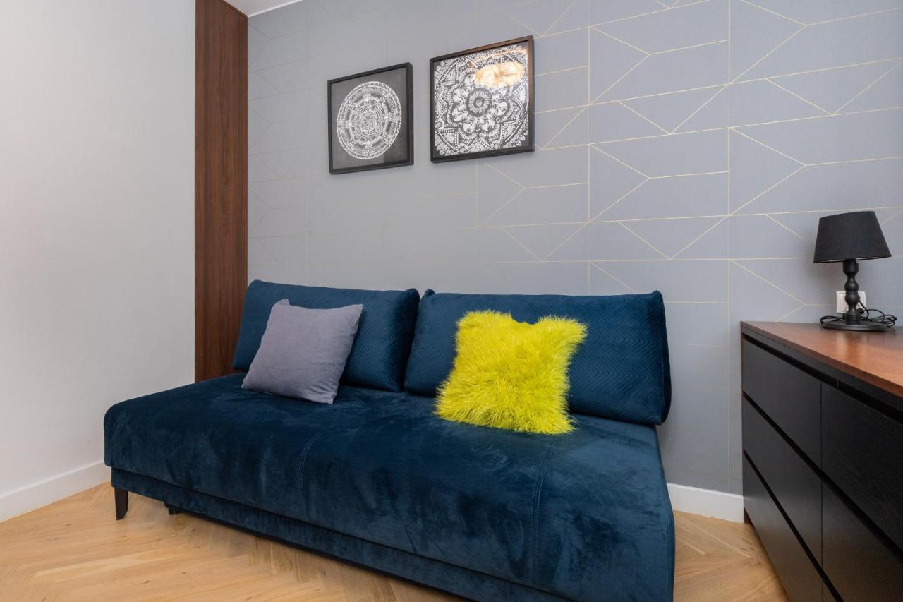 Superior With Balcony & Parking By Renters Prestige Danzica